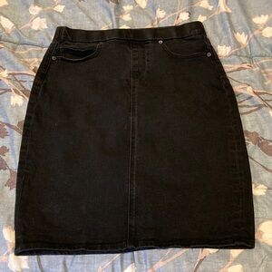 Lands End Black Denim pencil Skirt size 4P